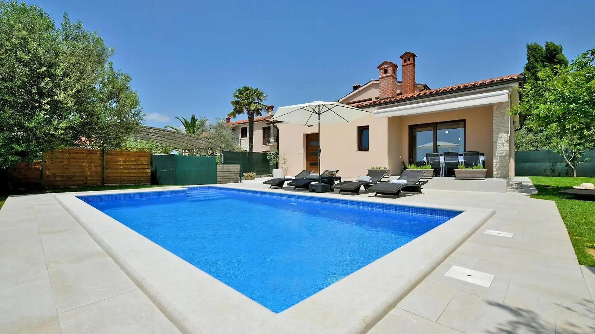 Charmante Villa Lavanda Galizana